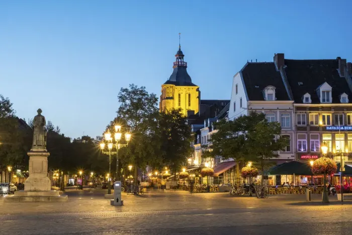 Framed Print : Netherlands, Limburg, Mstricht. Cafes and restaurants on Markt square at dusk Framed Print : Netherlands, Limburg, Mstricht. Cafes and restaurants on Markt square at dusk
