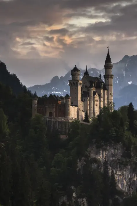 Framed Print : Neuschwanstein (Ludwig castle) in southern Germany, Bavarian alps