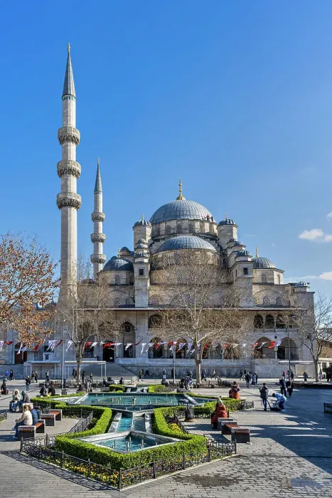 Framed Print : New Mosque (Yeni Camii), Istanbul, Turkey Framed Print : New Mosque (Yeni Camii), Istanbul, Turkey