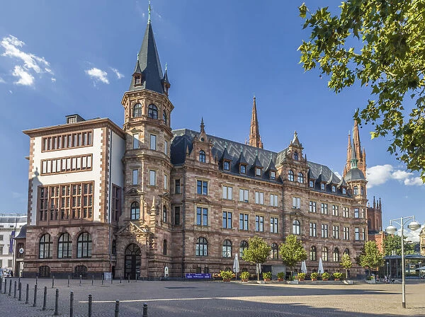 New Town Hall from the market square, Wiesbaden, Hesse, Germany