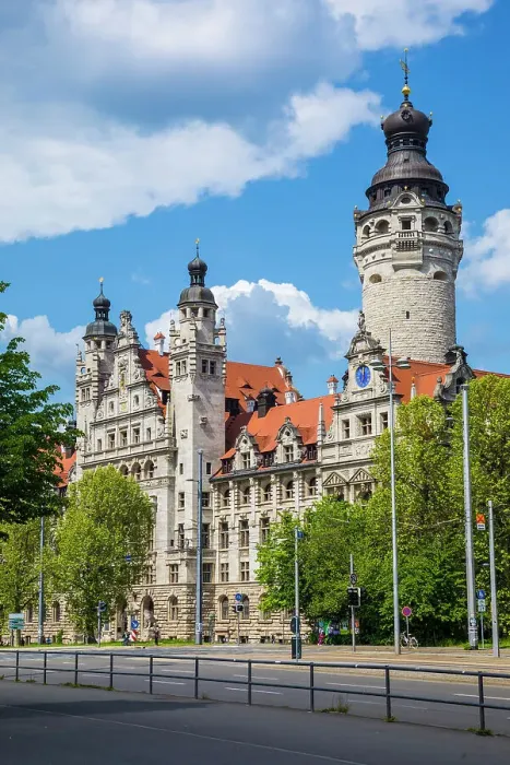 Framed Print : New Town Hall (Neues Rathaus), Leipzig, Saxony, Germany Framed Print : New Town Hall (Neues Rathaus), Leipzig, Saxony, Germany