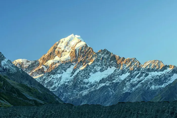Framed Print : New Zealand, South Island, Southern Alps, Mount Cook National Park, Aoraki Framed Print : New Zealand, South Island, Southern Alps, Mount Cook National Park, Aoraki