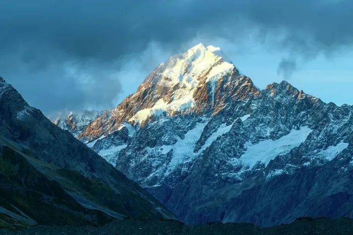 Framed Print : New Zealand, South Island, Southern Alps, Mount Cook National Park, Aoraki