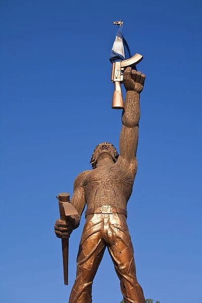 Nicaragua, Managua, Sttaue of Estatua Al Soldado, Nameless Guerrilla Soldier