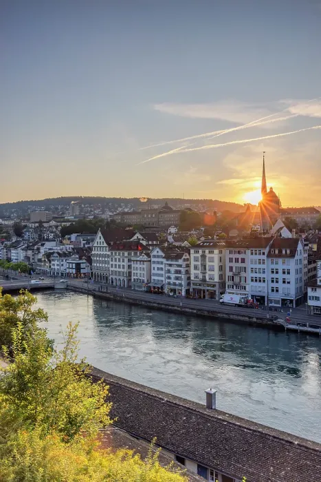 Framed Print : Niederdorf Quarter and Limmat River at sunrise, Zurich, Switzerland Framed Print : Niederdorf Quarter and Limmat River at sunrise, Zurich, Switzerland