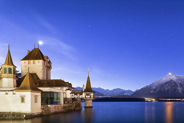 Night at the castle of Oberhofen am Thunersee, Canton of Bern, Switzerland, Europe