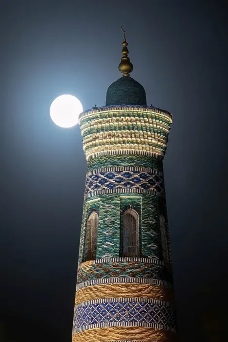 Framed Print : Night view of Islom-Hoja Minaret with full moon, Khiva, Uzbekistan Framed Print : Night view of Islom-Hoja Minaret with full moon, Khiva, Uzbekistan