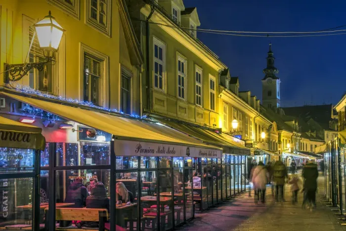 Framed Print : Night view of the outdoor cafes lined along Tkalciceva Street, Zagreb, Croatia