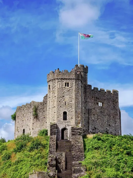 Framed Print : The Norman Keep, Cardiff Castle, Cardiff, Wales, United Kingdom Framed Print : The Norman Keep, Cardiff Castle, Cardiff, Wales, United Kingdom