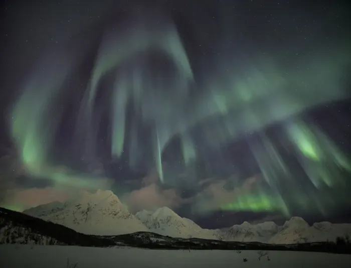 Framed Print : The Northern Lights illuminates the snowy landscape in Svensby Lyngen Alps Tromsa¸ Lapland Norway Europe Framed Print : The Northern Lights illuminates the snowy landscape in Svensby Lyngen Alps Tromsa¸ Lapland Norway Europe