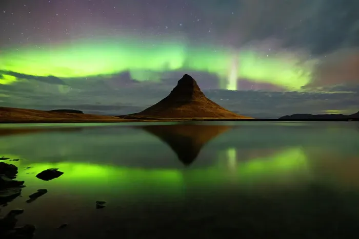 Framed Print : Northern lights at Kirkjufell, Grundafjordur, Snaefellsnes peninsula, Vesturland region, Iceland Framed Print : Northern lights at Kirkjufell, Grundafjordur, Snaefellsnes peninsula, Vesturland region, Iceland