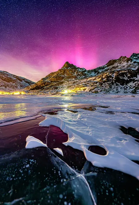 Framed Print : Northern Lights over the village of Montespluga and frozen lake, Madesimo, Valtellina, Lombardy, Italy Framed Print : Northern Lights over the village of Montespluga and frozen lake, Madesimo, Valtellina, Lombardy, Italy