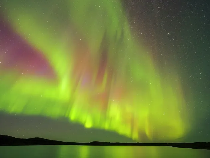 Framed Print : Northern Lights over Wolf Lake in Nunavik, Quebec, Canada Framed Print : Northern Lights over Wolf Lake in Nunavik, Quebec, Canada