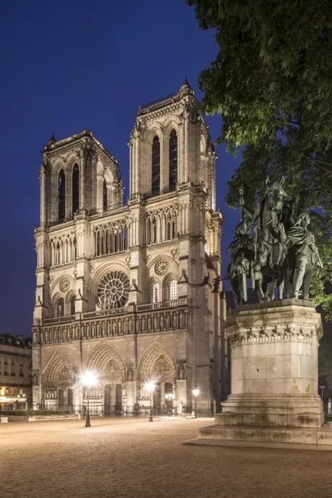 Framed Print : Notre Dame Cathedral, Paris, France Framed Print : Notre Dame Cathedral, Paris, France