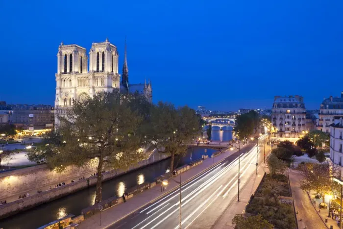 Framed Print : Notre Dame Cathedral & River Seine, Paris, France Framed Print : Notre Dame Cathedral & River Seine, Paris, France