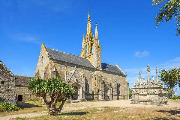 Notre Dame de Tronoen with calvaire, Saint-Jean-Trolimon, Finistere, Brittany, France