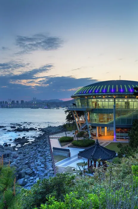 Framed Print : Nurimaru APEC House and Gwangan Bridge at dusk, Busan, South Korea Framed Print : Nurimaru APEC House and Gwangan Bridge at dusk, Busan, South Korea