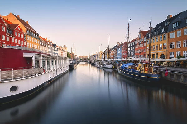 Nyhavn at dawn, Copenhagen, Hovedstaden, Denmark, Northern Europe