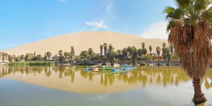 Framed Print : The Oasis of Huacachina, Ica, Peru