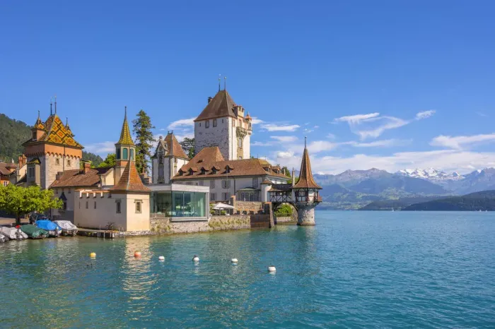 Framed Print : Oberhofen castle at Lake Thun, Berner Oberland, canton Berne, Switzerland Framed Print : Oberhofen castle at Lake Thun, Berner Oberland, canton Berne, Switzerland