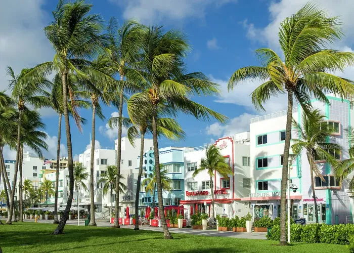Framed Print : Ocean Drive South Beach, South Miami Beach, Miami Beach Florida, USA Framed Print : Ocean Drive South Beach, South Miami Beach, Miami Beach Florida, USA