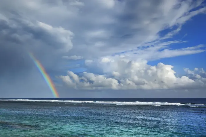 Framed Print : Ocean impression with rainbow - France, Reunion, Saint-Pierre Framed Print : Ocean impression with rainbow - France, Reunion, Saint-Pierre