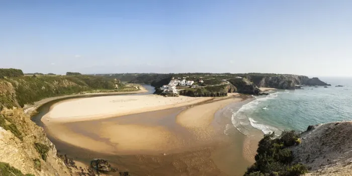 Framed Print : Odeceixe beach in the Costa Vicentina. Algarve, Portugal