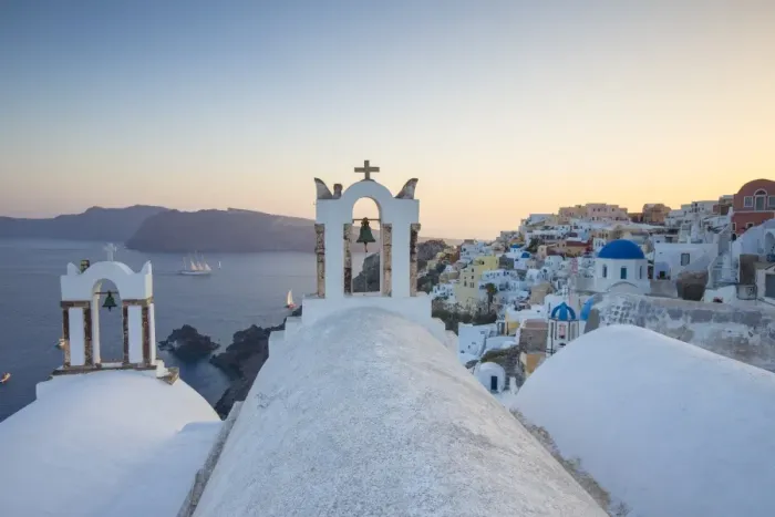 Framed Print : Oia, Santorini (Thira), Cyclades Islands, Greece Framed Print : Oia, Santorini (Thira), Cyclades Islands, Greece