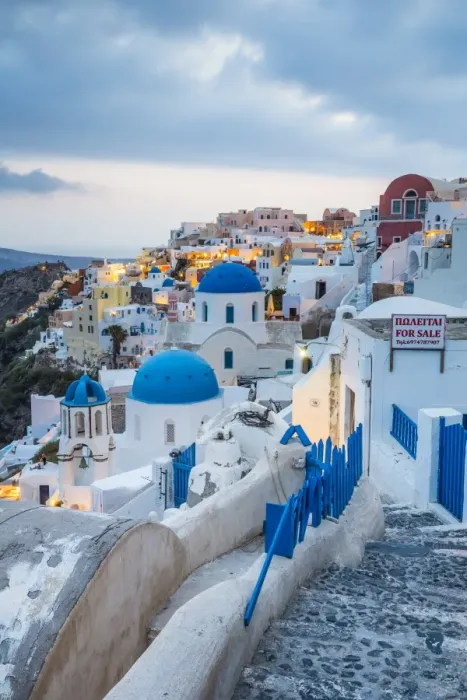Framed Print : Oia, Santorini (Thira), Cyclades Islands, Greece Framed Print : Oia, Santorini (Thira), Cyclades Islands, Greece