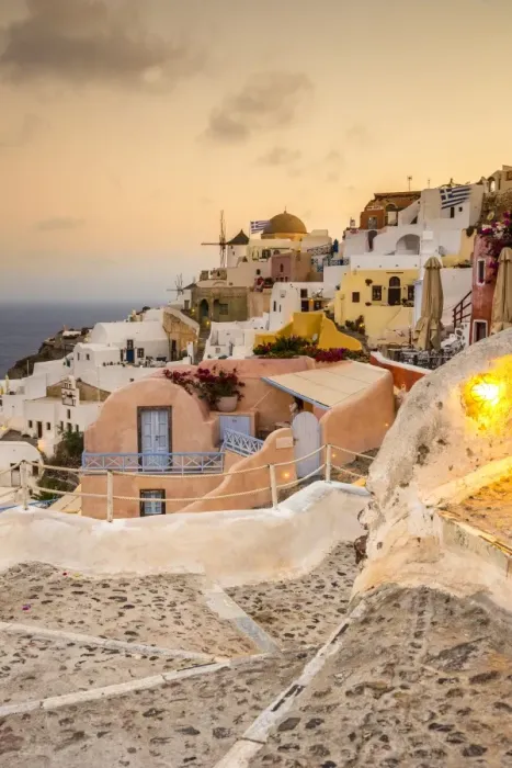 Framed Print : Oia, Santorini (Thira), Cyclades Islands, Greece Framed Print : Oia, Santorini (Thira), Cyclades Islands, Greece