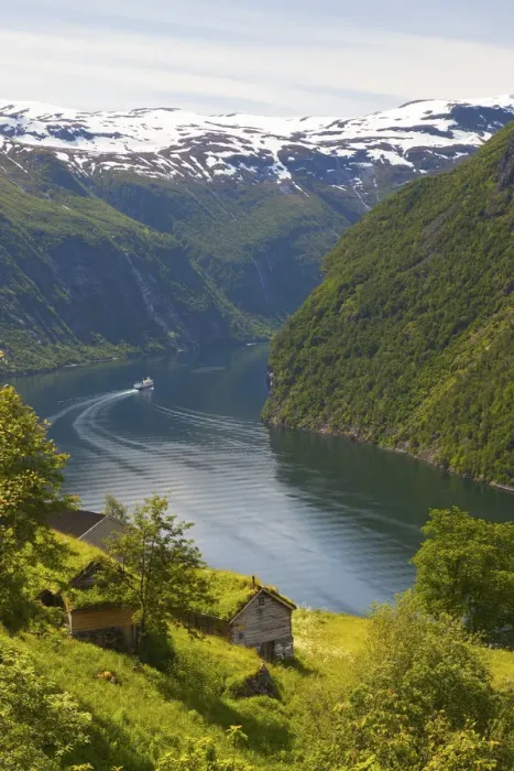 Framed Print : Old abandoned farm & the Seven Sisters waterfall, Geiranger Fjord, Geiranger Framed Print : Old abandoned farm & the Seven Sisters waterfall, Geiranger Fjord, Geiranger