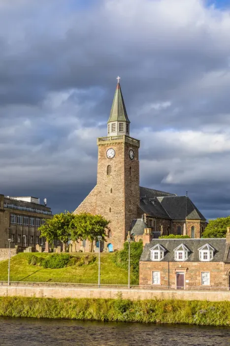 Framed Print : Old High Church along the river Ness, Inverness, Scotland, United Kingdom