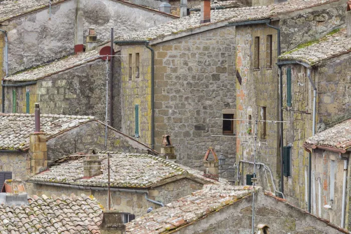 Framed Print : Old houses of Sorano. Sorano, Grosseto province, Tuscany, Italy, Europe Framed Print : Old houses of Sorano. Sorano, Grosseto province, Tuscany, Italy, Europe
