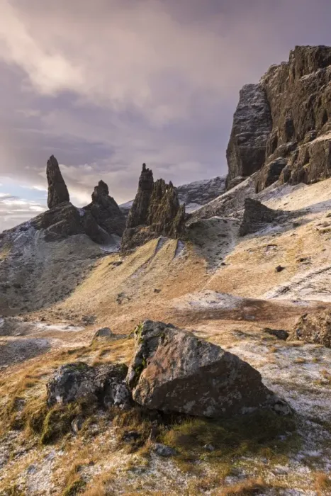 Framed Print : The Old Man of Storr on a winter morning, Isle of Skye, Scotland. Winter (December) Framed Print : The Old Man of Storr on a winter morning, Isle of Skye, Scotland. Winter (December)