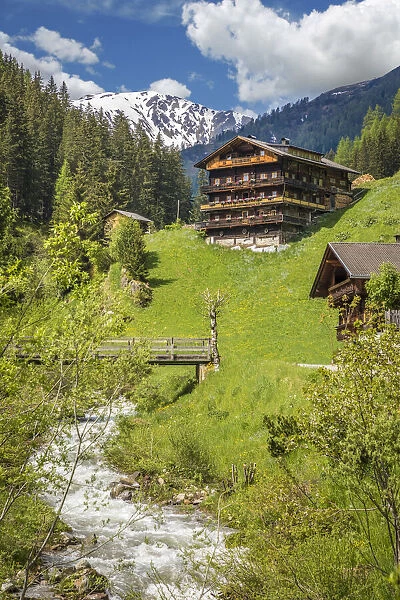 Old mountain farm in the rear Villgratental, Osttirol, Tirol, Austria