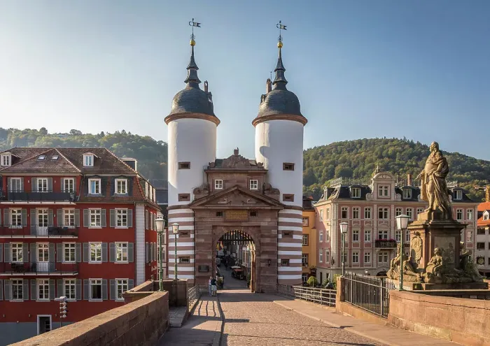 Framed Print : Old Neckar bridge with city gate Heidelberg, Baden-Wurttemberg, Germany Framed Print : Old Neckar bridge with city gate Heidelberg, Baden-Wurttemberg, Germany