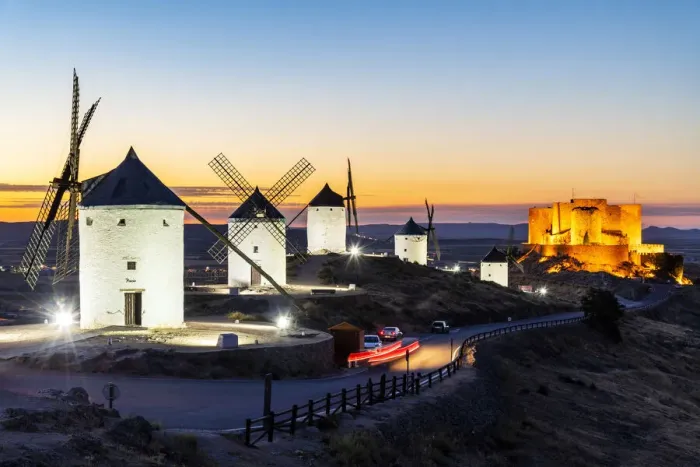 Framed Print : Old Spanish windmills at sunset, Consuegra, Castilla-La Mancha, Spain Framed Print : Old Spanish windmills at sunset, Consuegra, Castilla-La Mancha, Spain