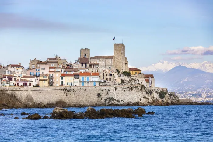 Framed Print : Old Town of Antibes, Antibes, South of France Framed Print : Old Town of Antibes, Antibes, South of France