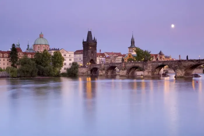 Framed Print : Old Town & Charles Bridge, Prague, Czech Republic Framed Print : Old Town & Charles Bridge, Prague, Czech Republic
