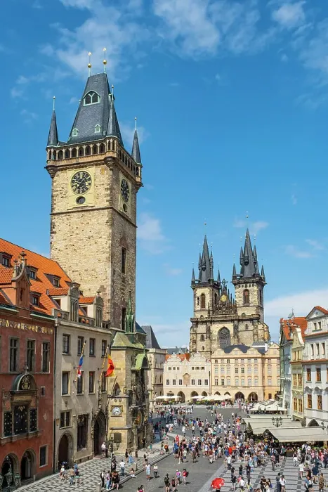 Framed Print : Old Town Hall & Church of Our Lady before Tyn, Old Town Square, Prague, Czech Republic Framed Print : Old Town Hall & Church of Our Lady before Tyn, Old Town Square, Prague, Czech Republic