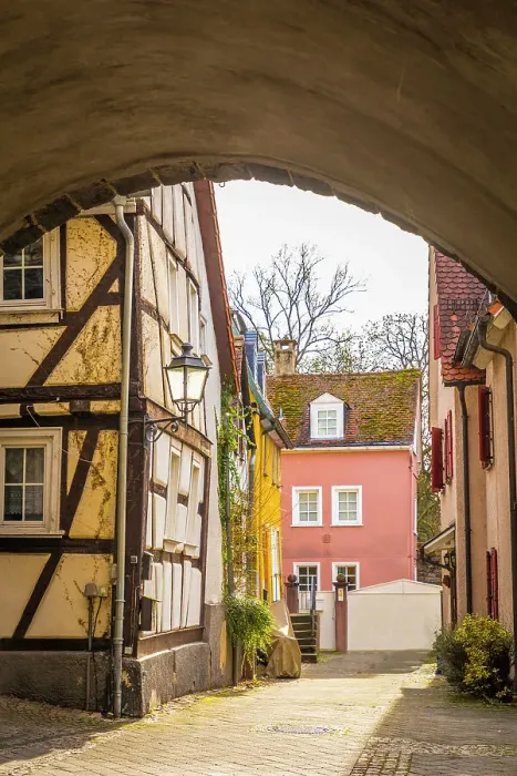 Framed Print : Old town houses at the Ritter-von-Marx-Bridge, Bad Homburg, Taunus, Hesse, Germany Framed Print : Old town houses at the Ritter-von-Marx-Bridge, Bad Homburg, Taunus, Hesse, Germany