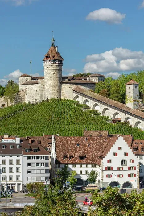 Framed Print : Old town and Munot Fortress, Schaffhausen, Switzerland Framed Print : Old town and Munot Fortress, Schaffhausen, Switzerland