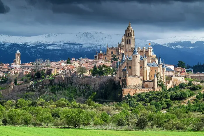 Framed Print : Old town skyline with Alcazar castle and Cathedral, Segovia, Castile and Leon, Spain Framed Print : Old town skyline with Alcazar castle and Cathedral, Segovia, Castile and Leon, Spain