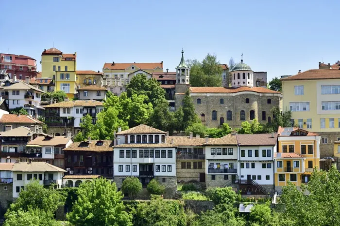 Framed Print : The old town, Varosha, of Veliko Tarnovo. Bulgaria Framed Print : The old town, Varosha, of Veliko Tarnovo. Bulgaria