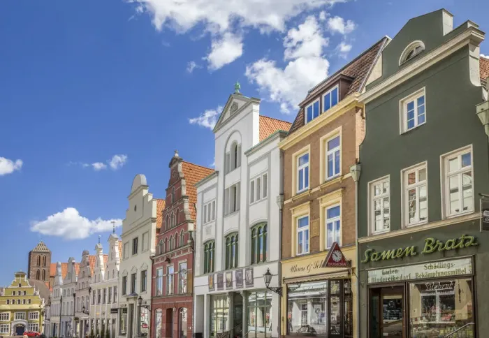 Framed Print : Old town of Wismar, Mecklenburg-Western Pomerania, Northern Germany, Germany