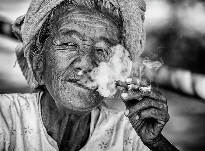 Framed Print : Old woman smoking a cheroot, Indein, near Inle Lake, Shan State, Myanmar Framed Print : Old woman smoking a cheroot, Indein, near Inle Lake, Shan State, Myanmar