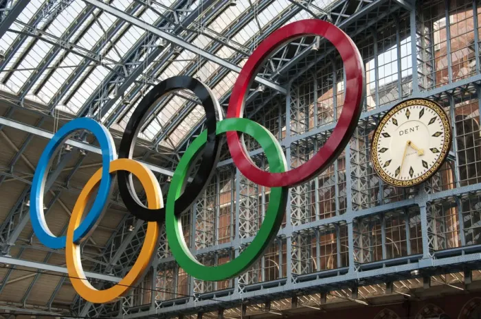 Framed Print : Olympic rings in St Pancras station, London, UK Framed Print : Olympic rings in St Pancras station, London, UK
