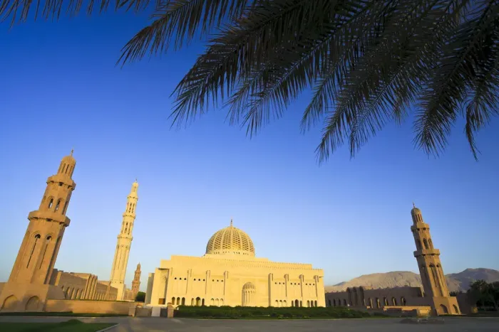 Framed Print : Oman, Muscat, Sultan Qaboos Grand Mosque Framed Print : Oman, Muscat, Sultan Qaboos Grand Mosque