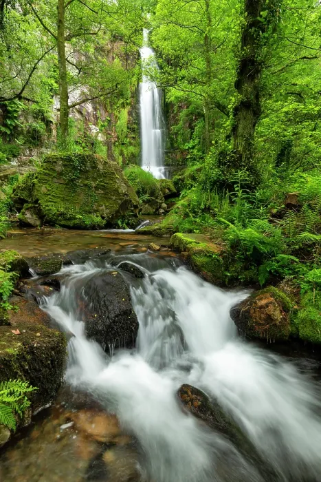Framed Print : Oneta Waterfalls, Asturias, Northern Spain Framed Print : Oneta Waterfalls, Asturias, Northern Spain