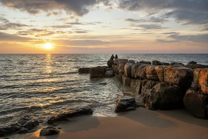 Framed Print : Ong Lang Beach at sunset, Phu Quoc Island, Vietnam Framed Print : Ong Lang Beach at sunset, Phu Quoc Island, Vietnam
